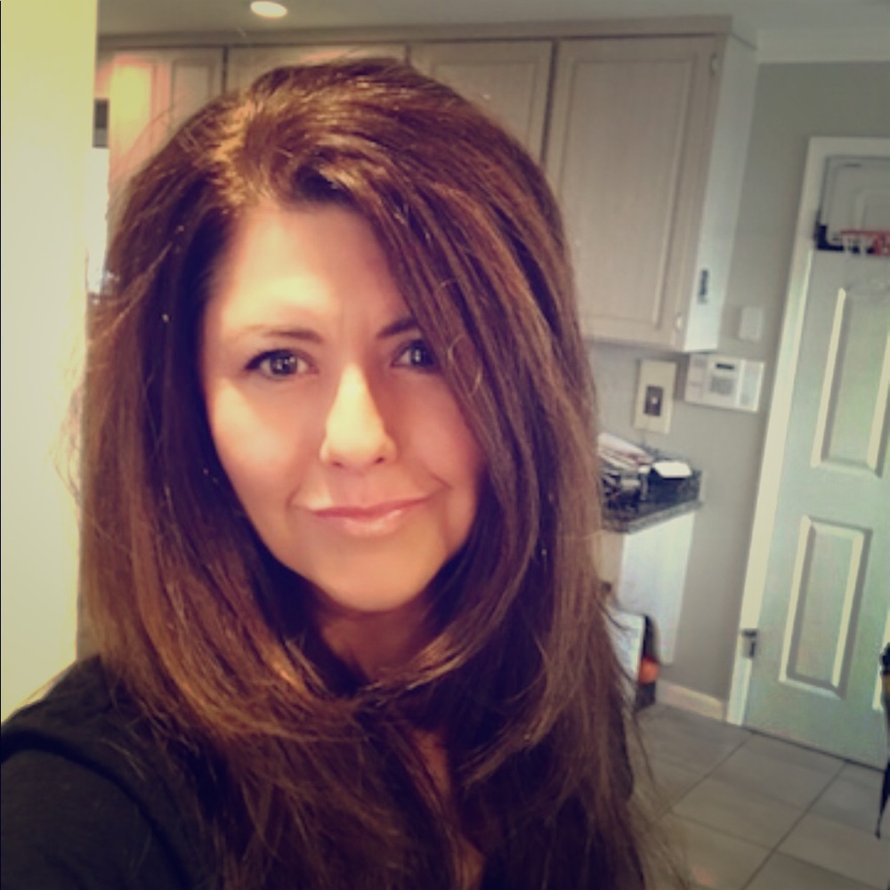 Meet your Posher, Christina